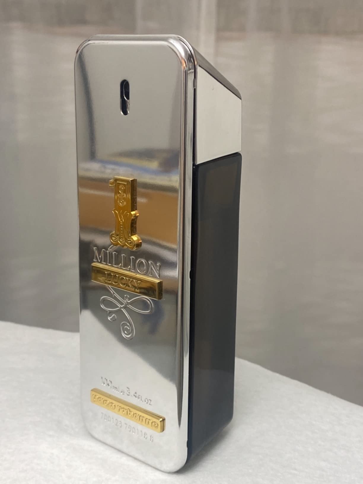 Rabanne 1 Million Parfum/Lucky - Event & Party Supply Photos recensione e prezzo